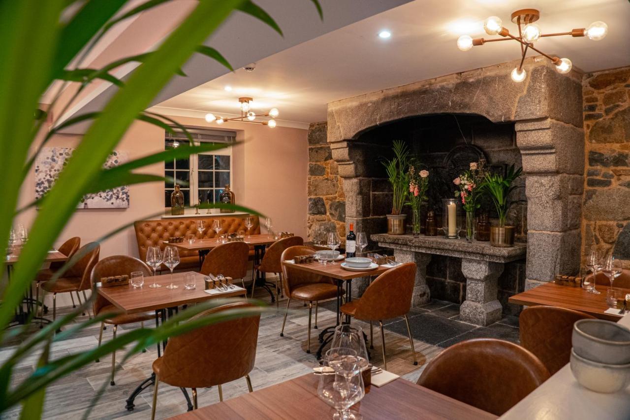 Le Pommier Otel Castel Dış mekan fotoğraf