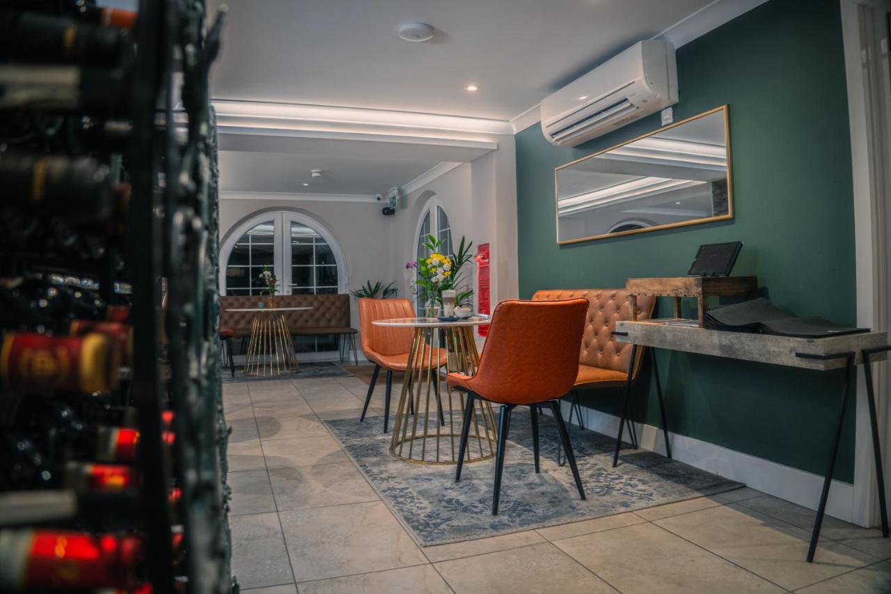 Le Pommier Otel Castel Dış mekan fotoğraf